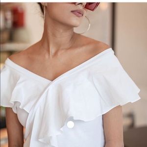 White Top from Shopkyrzscloset